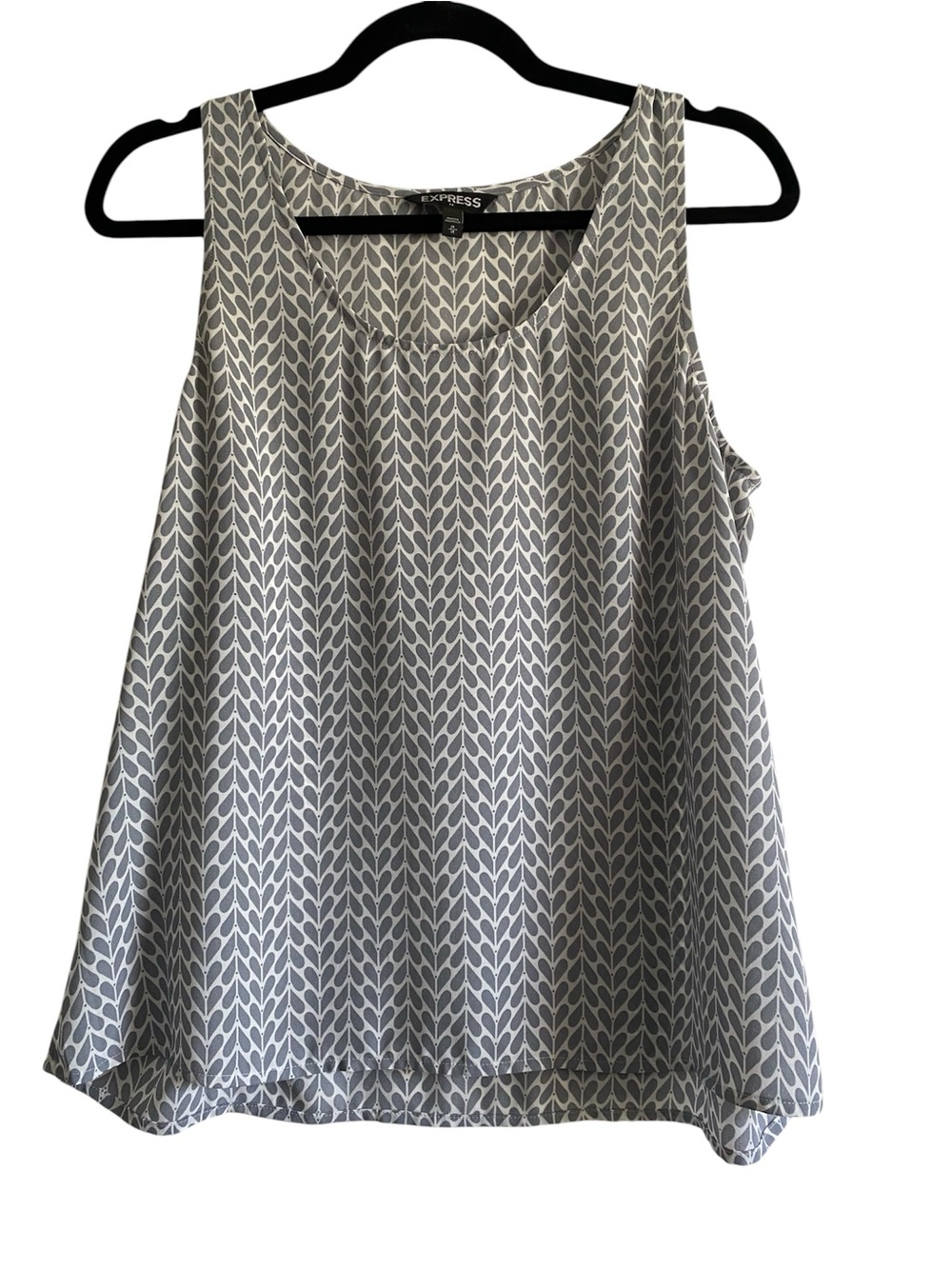 Express Gray Heart Print Sleeveless Blouse Tank Top Size Medium